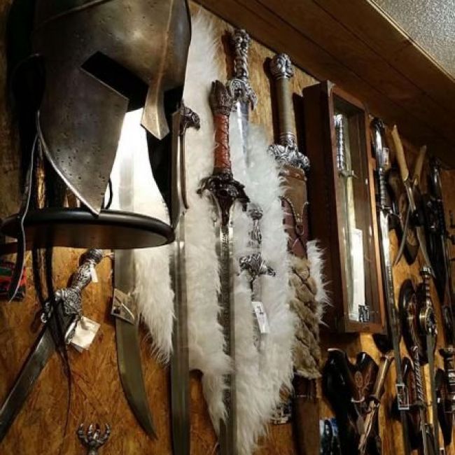Espadas de series en Toledo